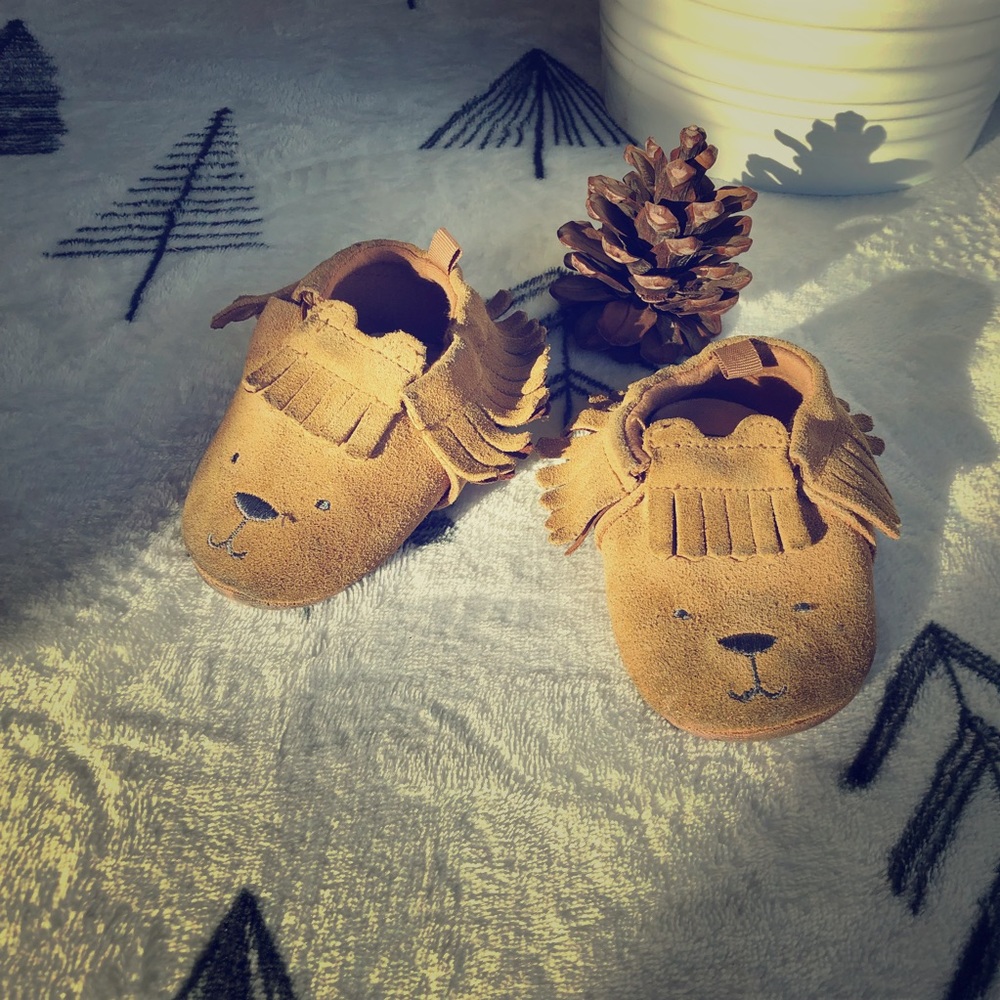 Gap baby infant brown moccasins 18-24 months